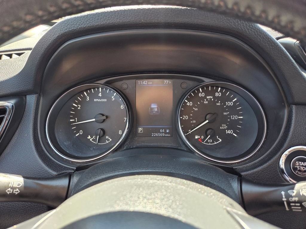 2018 Nissan Rogue SV - Photo 20