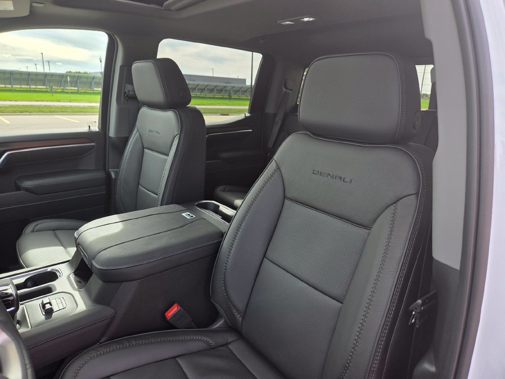 2026 GMC Sierra 1500 Denali - Photo 7