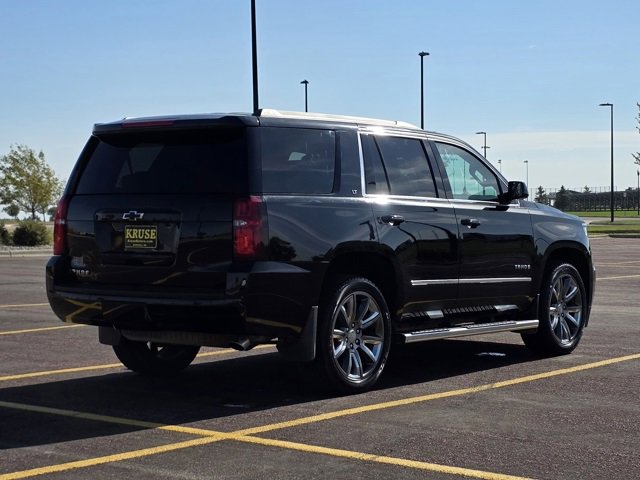 2017 Chevrolet Tahoe LT photo 2