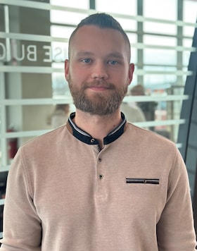 Staff member Devon Girard from ID_a6e425e272f8