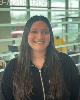 Staff member Anna Rossbach from ID_eead7de0ad7d