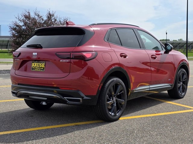 2025 Buick Envision Sport Touring photo 3