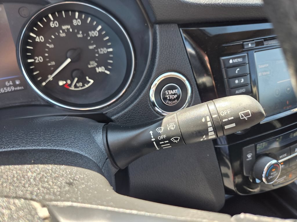 2018 Nissan Rogue SV - Photo 22