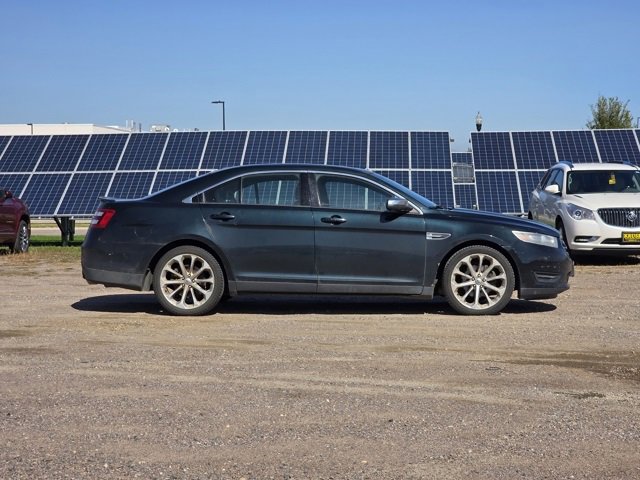 2014 Ford Taurus Limited photo 2