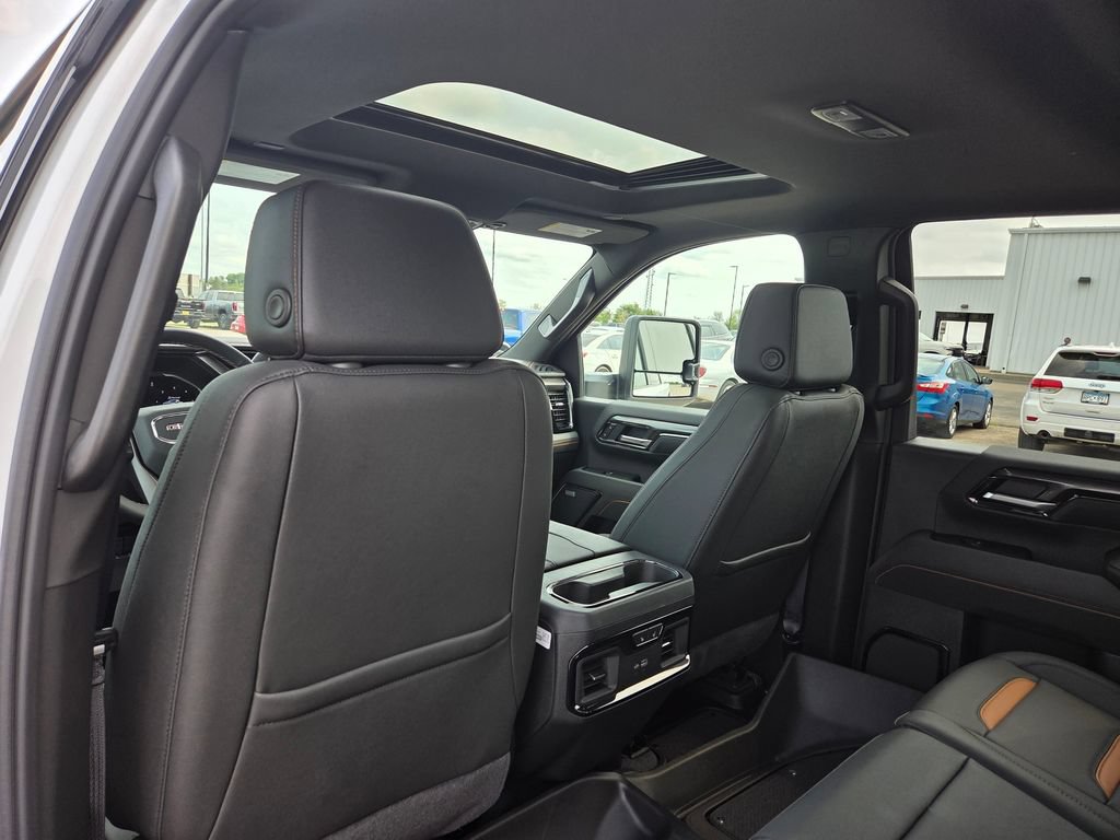 2026 GMC Sierra 3500HD AT4 - Photo 38