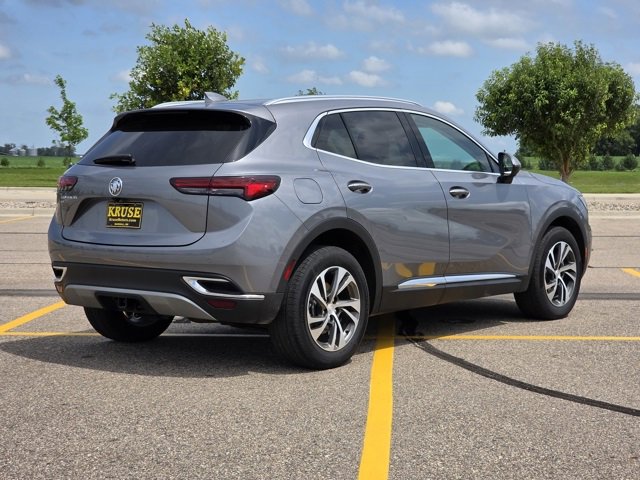2021 Buick Envision Essence photo 3