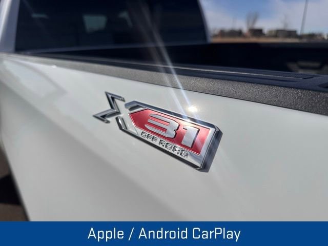 2026 GMC Sierra 1500 SLT - Photo 12