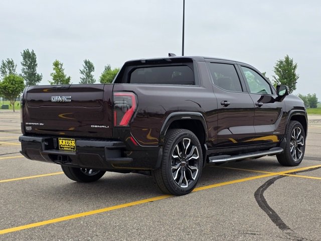 2025 Gmc Sierra EV Denali photo 3