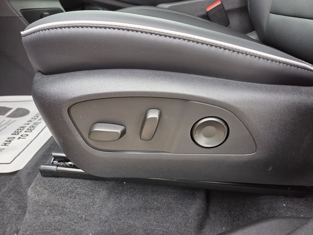2026 Buick Enclave Preferred - Photo 17