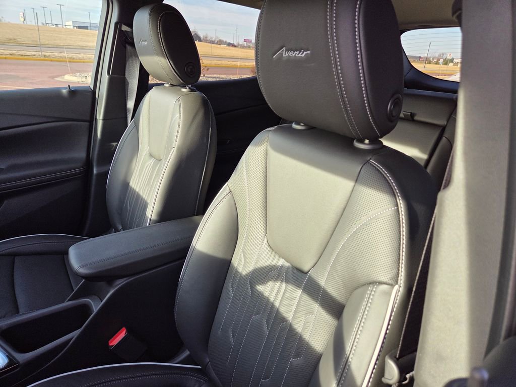 2026 Buick Encore GX Avenir - Photo 11
