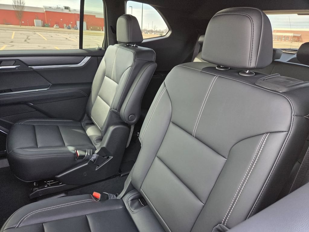 2026 GMC Acadia Elevation - Photo 46