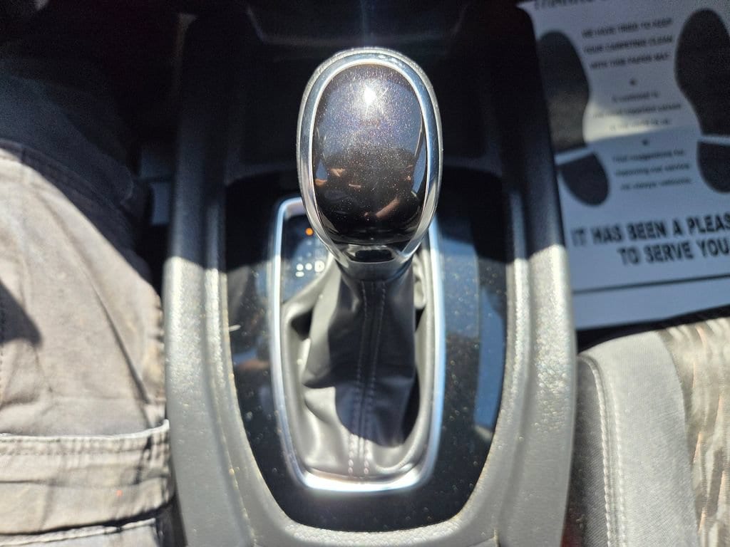 2018 Nissan Rogue SV - Photo 26