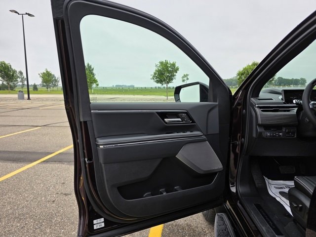 2025 Gmc Sierra EV Denali photo 4