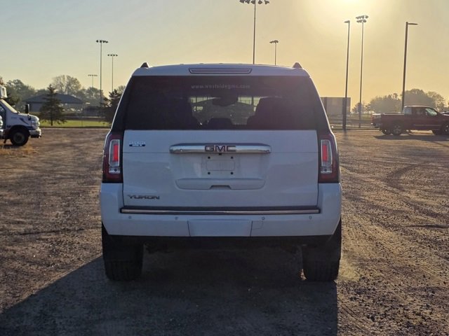 2018 Gmc Yukon Denali photo 4