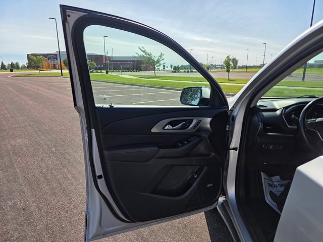 2019 Chevrolet Traverse Premier photo 3