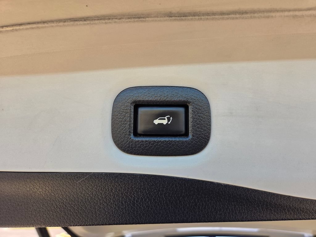 2018 Nissan Rogue SV - Photo 46