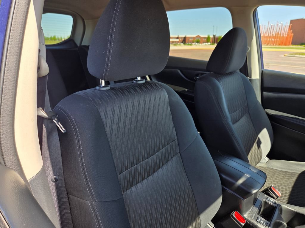2018 Nissan Rogue SV - Photo 31