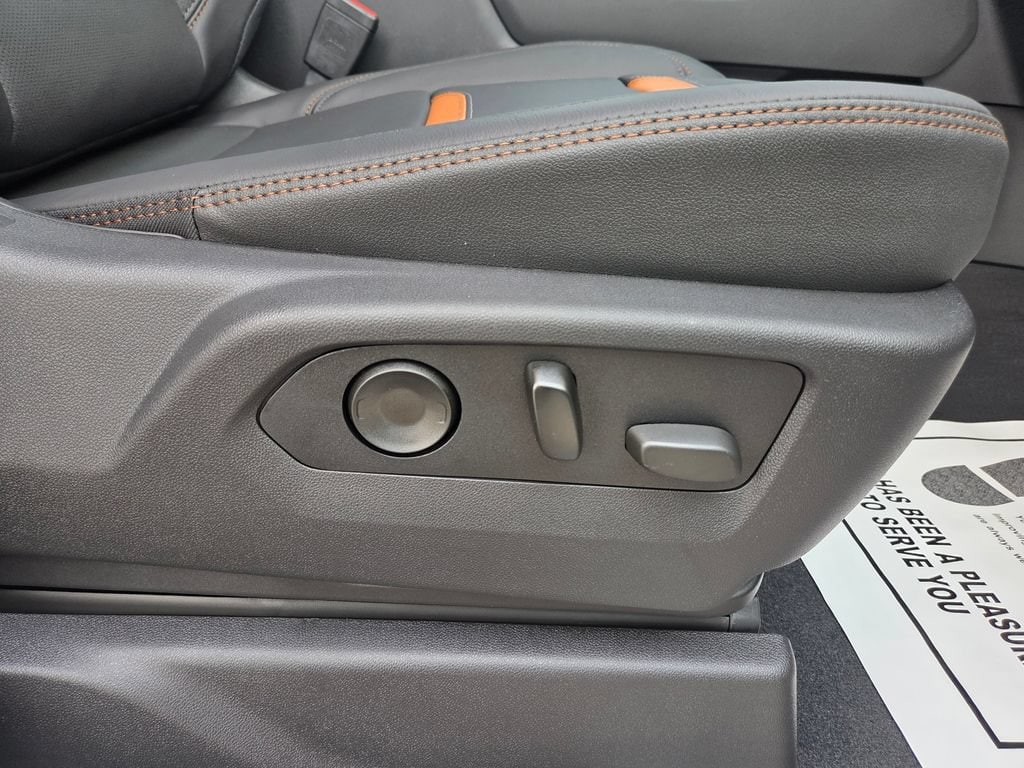 2026 GMC Sierra 3500HD AT4 - Photo 30