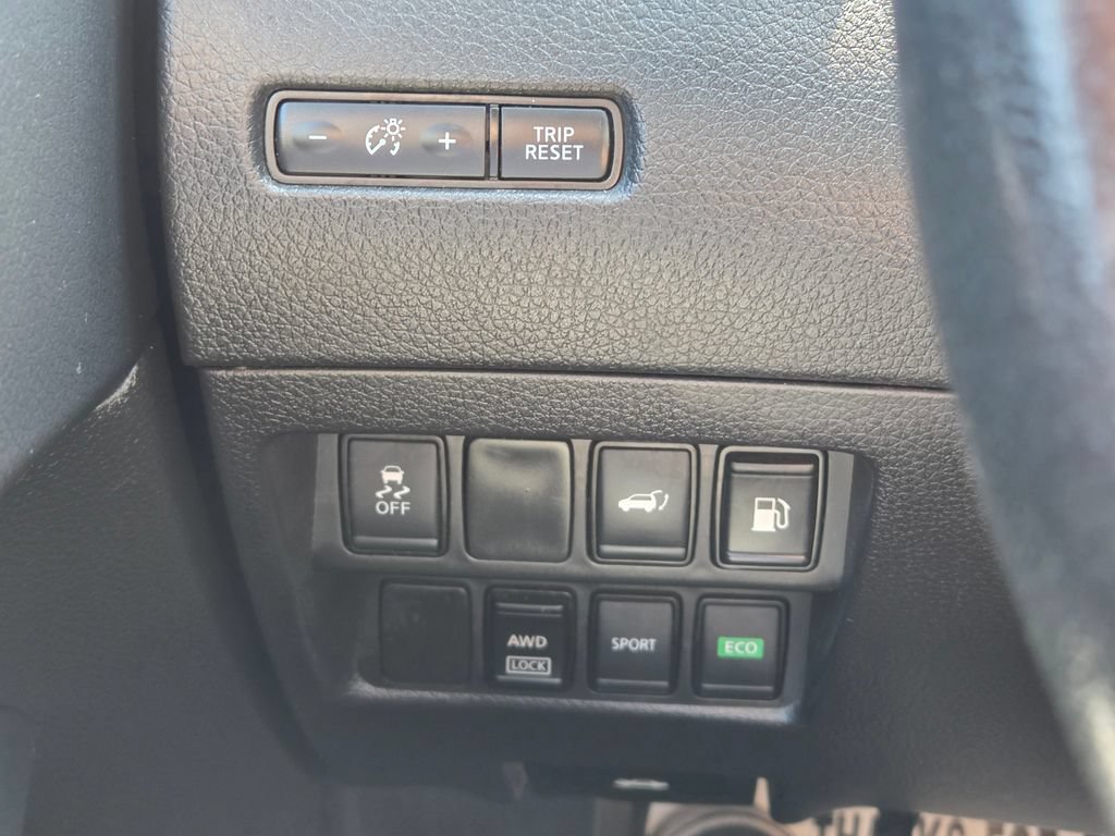 2018 Nissan Rogue SV - Photo 24