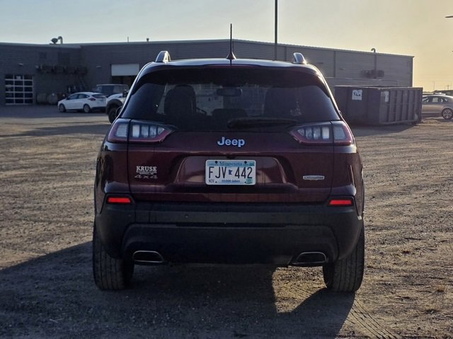 2021 Jeep Cherokee Latitude Lux photo 3
