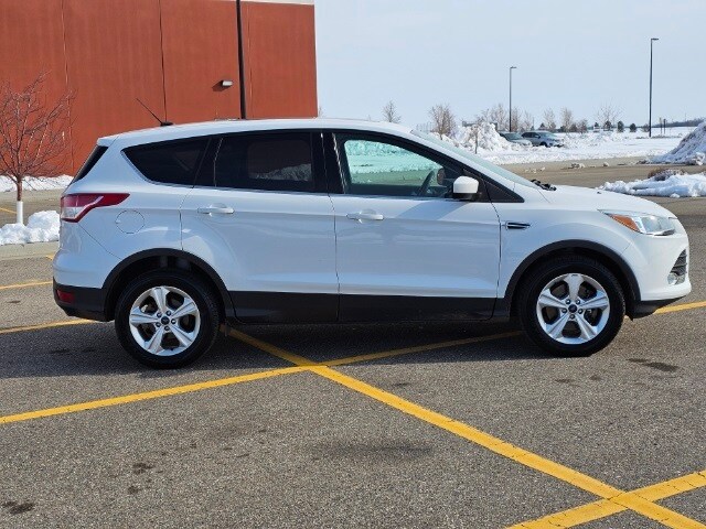 Used 2014 Ford Escape SE with VIN 1FMCU9G96EUA14880 for sale in Marshall, Minnesota