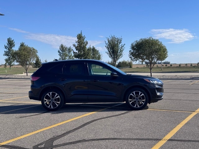 Used 2022 Ford Escape SEL with VIN 1FMCU9H98NUA90292 for sale in Marshall, Minnesota