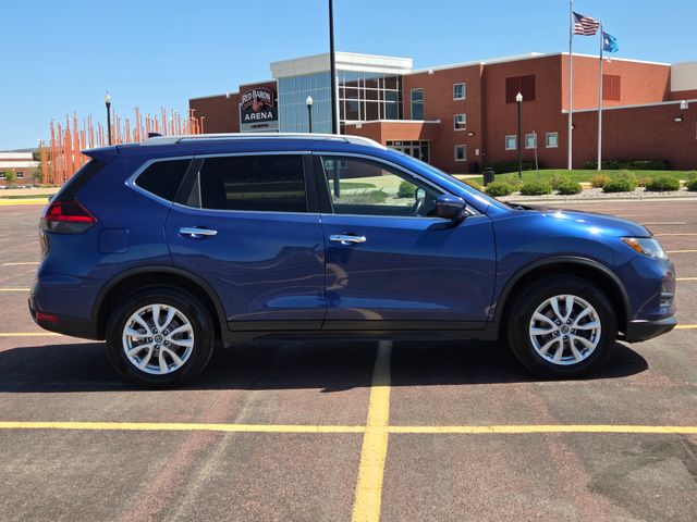 Used 2018 Nissan Rogue SV with VIN 5N1AT2MV3JC793237 for sale in Marshall, Minnesota