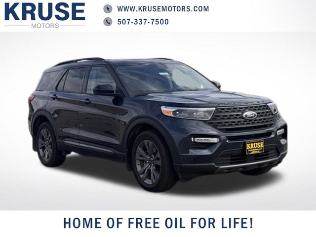 2023 Ford Explorer XLT 4WD's photo