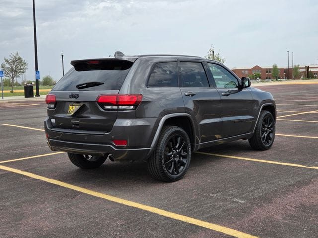 Used 2017 Jeep Grand Cherokee Altitude with VIN 1C4RJFAG2HC761173 for sale in Marshall, Minnesota