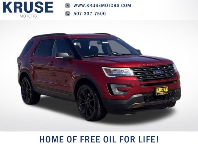 2017 Ford Explorer XLT 4WD's photo