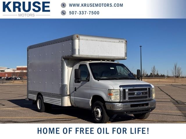 2008 Ford E-Series's photo