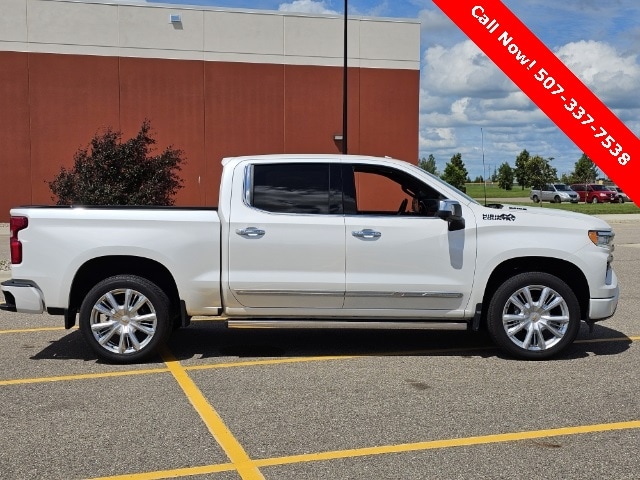 Used 2024 Chevrolet Silverado 1500 High Country with VIN 1GCUDJE87RZ109512 for sale in Marshall, Minnesota