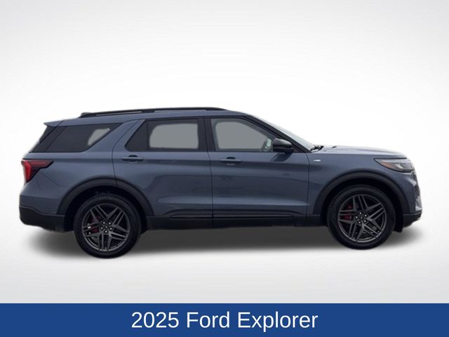 Used 2025 Ford Explorer ST-LINE with VIN 1FMUK8KH4SGB93241 for sale in Marshall, Minnesota