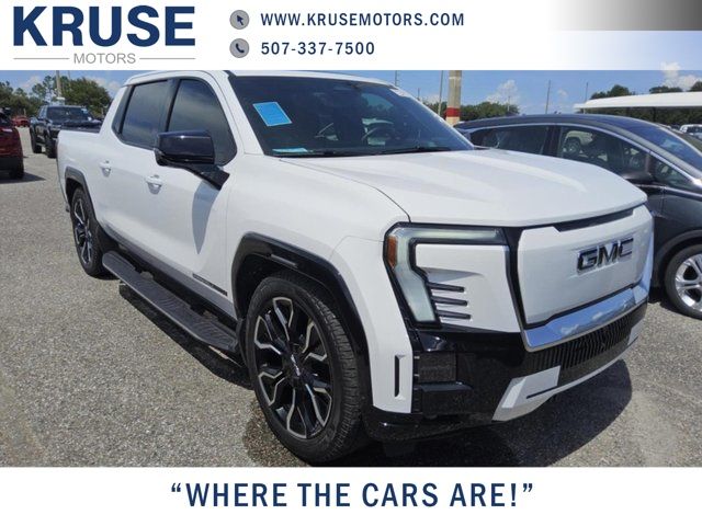 2025 GMC Sierra EV Denali's photo