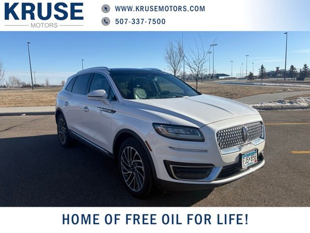 2019 Lincoln Nautilus Reserve's photo