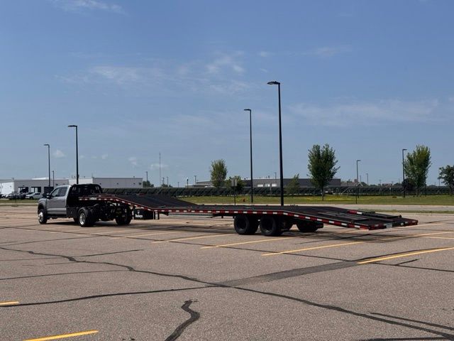 2024 Ford F-450 Super Duty Chassis Cab Lariat - Photo 34