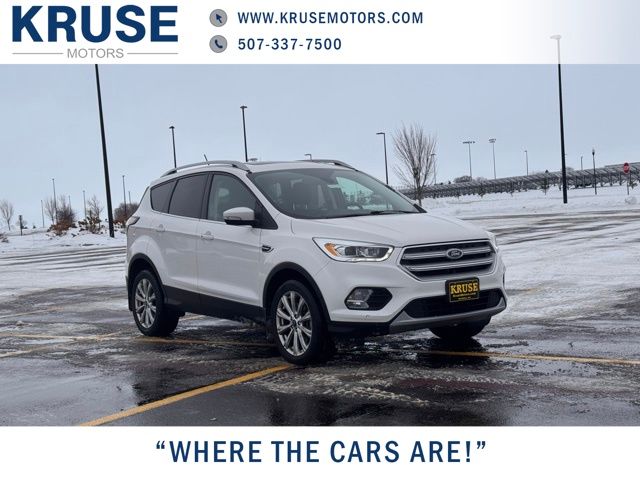 2018 Ford Escape Titanium's photo