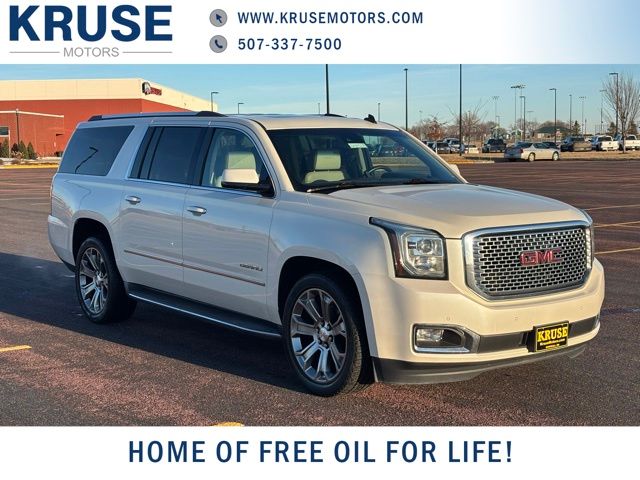 2015 GMC Yukon XL Denali's photo