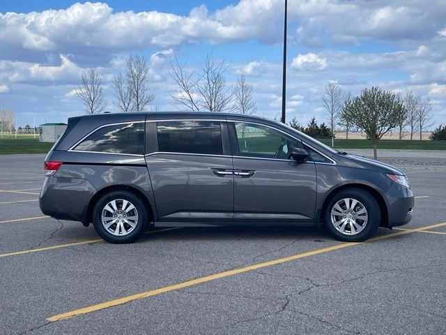 Used 2017 Honda Odyssey EX-L with VIN 5FNRL5H62HB007372 for sale in Marshall, Minnesota