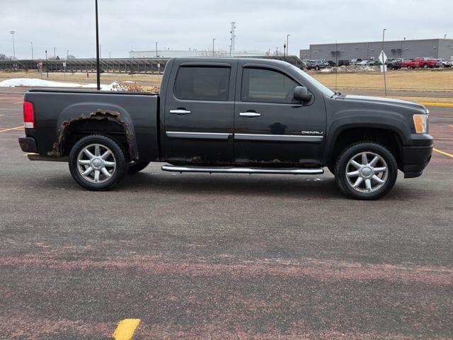 Used 2010 GMC Sierra 1500 Denali Denali with VIN 3GTRKXE29AG158872 for sale in Marshall, Minnesota
