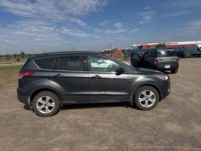 Used 2016 Ford Escape SE with VIN 1FMCU9G95GUC13664 for sale in Marshall, Minnesota