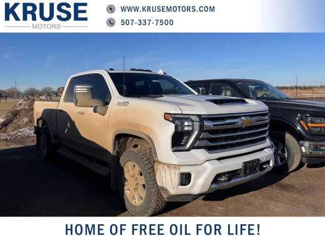 2025 Chevrolet Silverado 2500HD High Country's photo