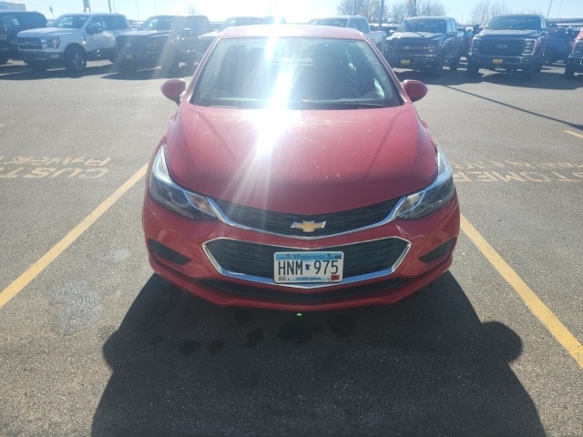 Used 2016 Chevrolet Cruze LT with VIN 1G1BE5SM7G7316772 for sale in Marshall, Minnesota