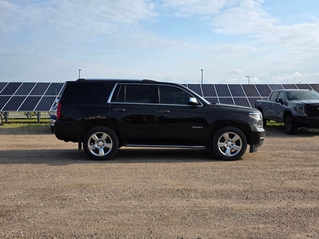 Used 2019 Chevrolet Tahoe Premier with VIN 1GNSKCKCXKR108580 for sale in Marshall, Minnesota
