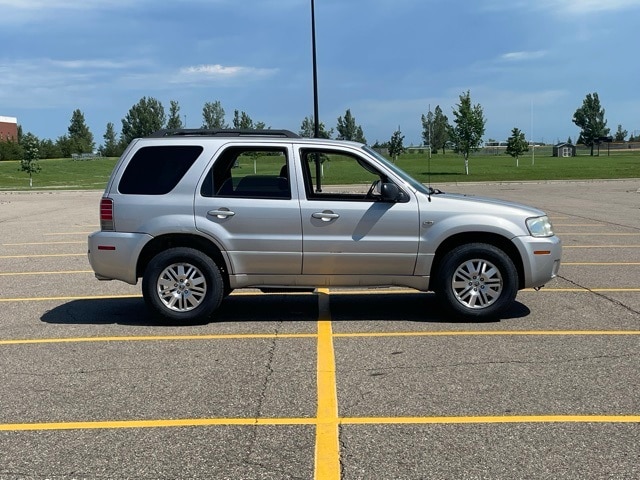 Used 2007 Mercury Mariner Premier FWD with VIN 4M2CU87197KJ10830 for sale in Marshall, MN