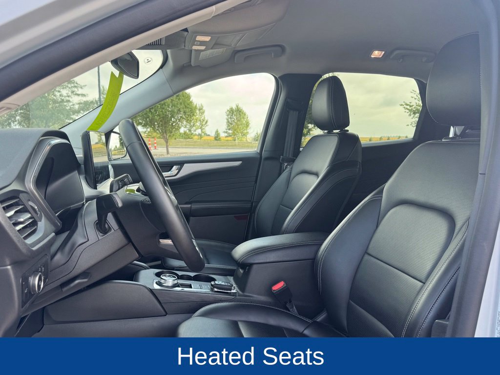 2025 Ford Escape Platinum - Photo 6