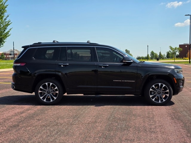 Used 2021 Jeep Grand Cherokee L Overland with VIN 1C4RJKDG4M8118020 for sale in Marshall, Minnesota