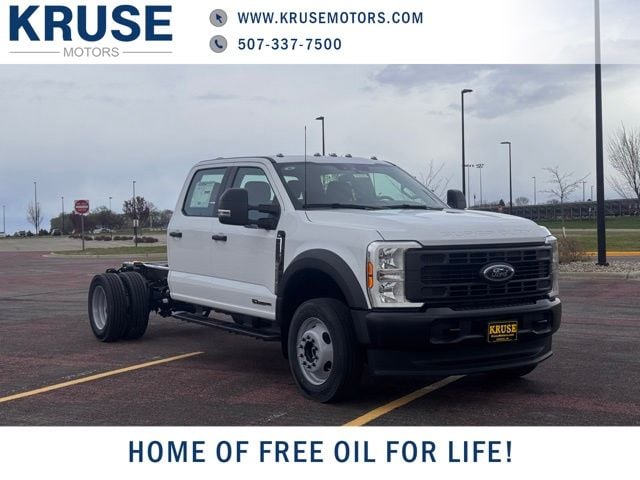 2026 Ford F-550 XL 4x4 Crew Cab 179-In DRW's photo