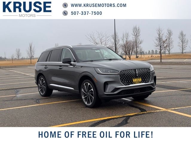 2025 Lincoln Aviator Reserve AWD's photo