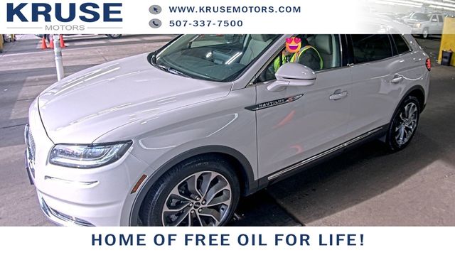 2022 Lincoln Nautilus Reserve's photo